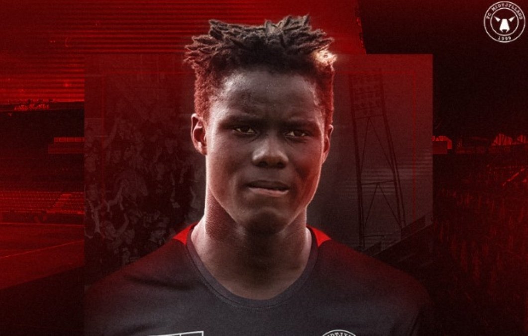 Midtjylland recusa oferta de 30 milhões de euros por ex-jogador do Benfica, Franculino Djú