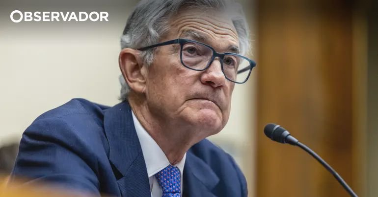 Líder do Fed indica possível redução de juros