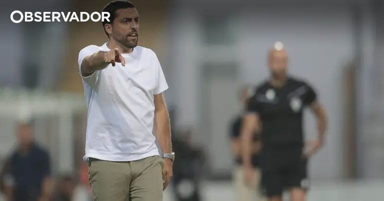 Treinador do Moreirense visa "neutralizar forças" do Vitória de Guimarães