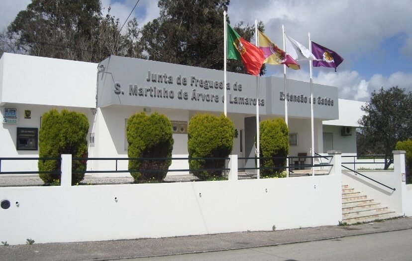 CM de Coimbra Assina Contrato para Instalação de Ar Condicionado na USF de Ardazubre