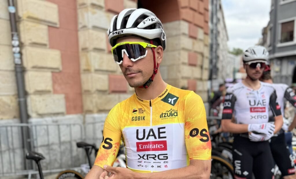 João Almeida a Um Segundo da Maior Subida da História do Angliru