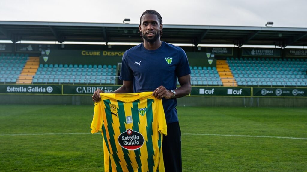 Tondela surpreende ao contratar Jordan Siebatcheu