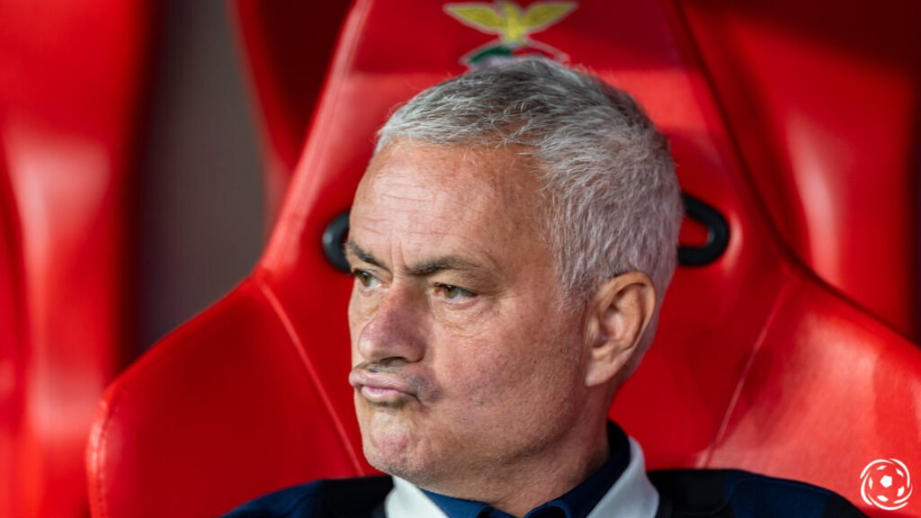 Nuno Espírito Santo junta-se a José Mourinho ou Sérgio Conceição: os treinadores portugueses sem clube atualmente
