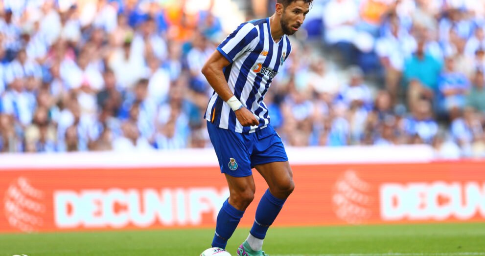 Marko Grujić rescinde com o FC Porto