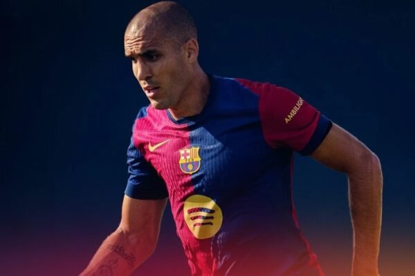 Barcelona anuncia rescisão de contrato com Oriol Romeu