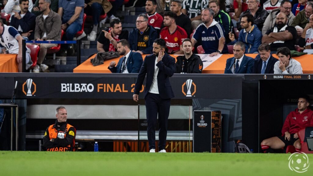 Manchester United de Ruben Amorim atinge 100 milhões de euros por jogador médio