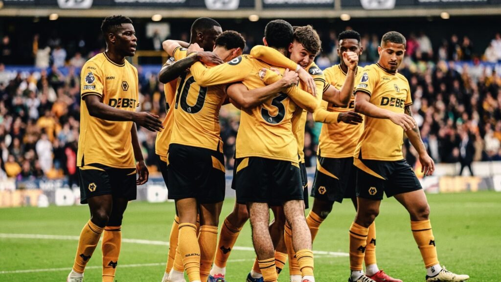 Wolverhampton contrata avançado nigeriano por 27 milhões de euros, afirma Vítor Pereira