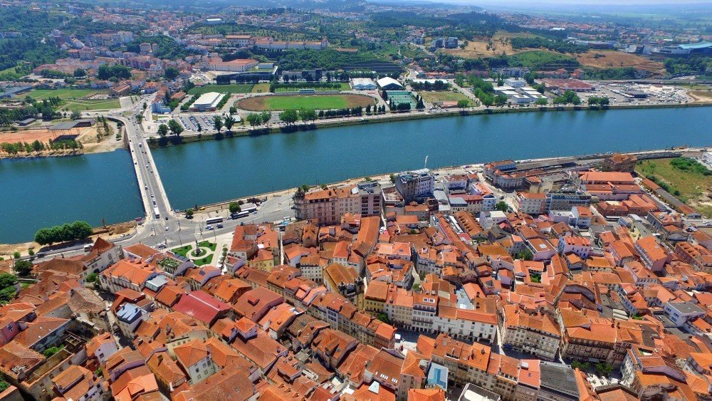 Construção de 25 Fogos em Vale Figueiras: CM de Coimbra Adjudica Empreitada no Âmbito do 1.º Direito