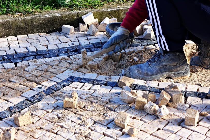 CM de Coimbra Delegou Manutenção de Passeios e Vias em 8 Freguesias