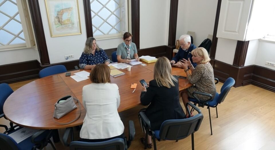 Município de Coimbra e Petrogal formalizam troca de imóveis