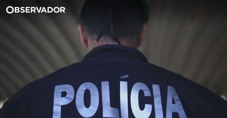 Policial da PSP acusado de espancar até à morte imigrante marroquino divulgou ideias xenófobas contra imigrantes