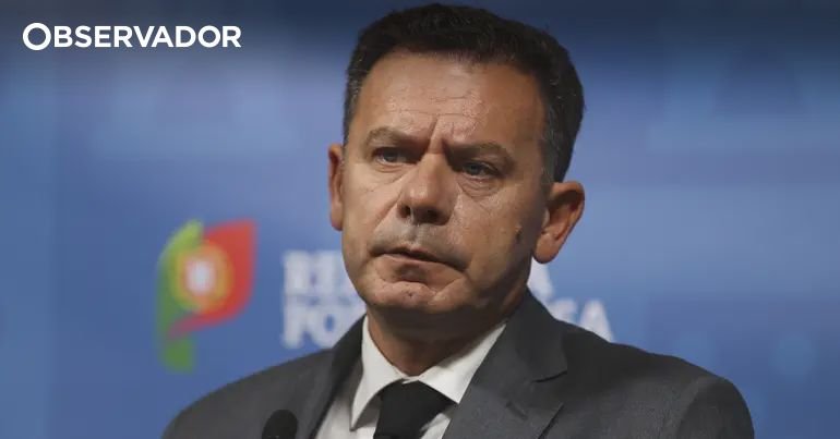 Governo esclarece isenção de taxas moderadoras para doentes não referenciados e corrige erro