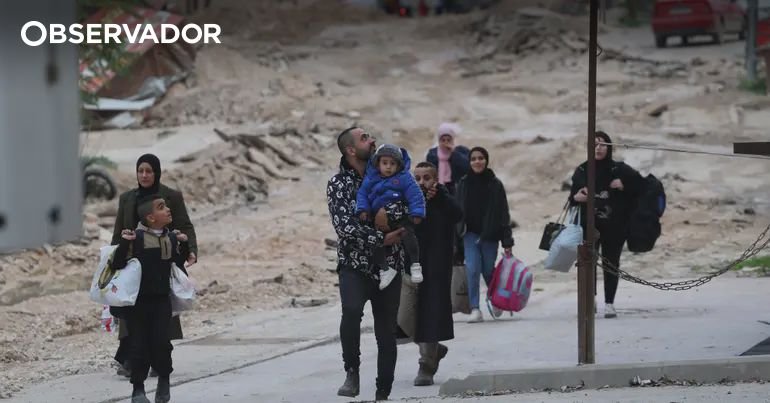 Atores palestinianos jovens trazem a Portugal relatos autênticos de campos de refugiados
