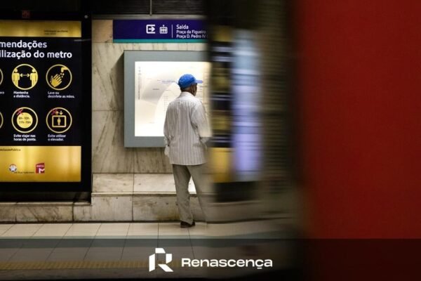 Metropolitano de Lisboa aplica 7,5 ME na troca de terminais de bilhetes