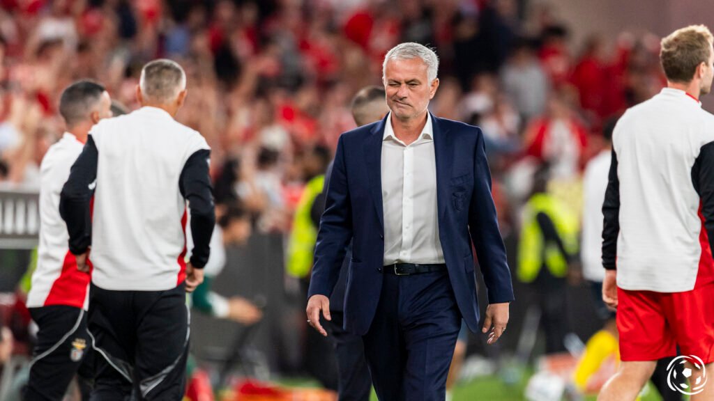 Análise da Conferência de José Mourinho Após FC Porto x Benfica em Direto