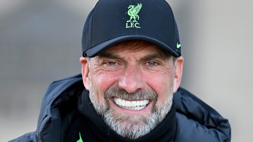 Jurgen Klopp defende estrela do Liverpool das críticas: "É o talento do século