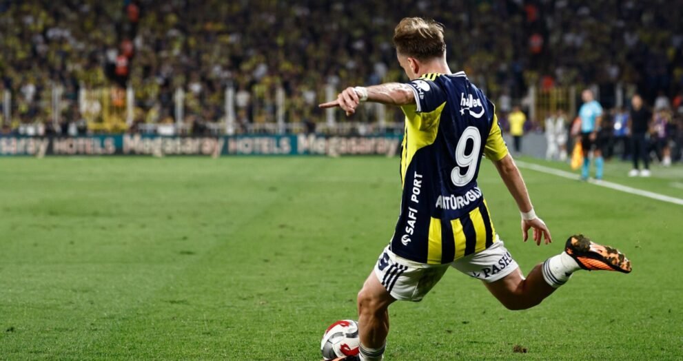 Kerem Aktürkoğlu arrisca suspensão de 12 jogos