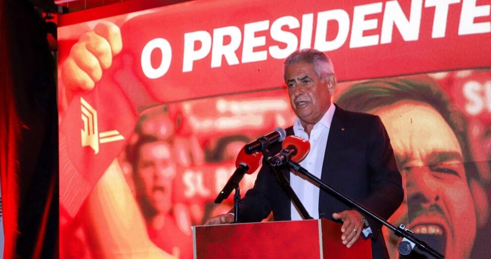 Luís Filipe Vieira fala sobre o futuro de Mário Branco no Benfica e comenta a decisão de Rui Costa: 'Mourinho poderia não ser a escolha sem eleições'