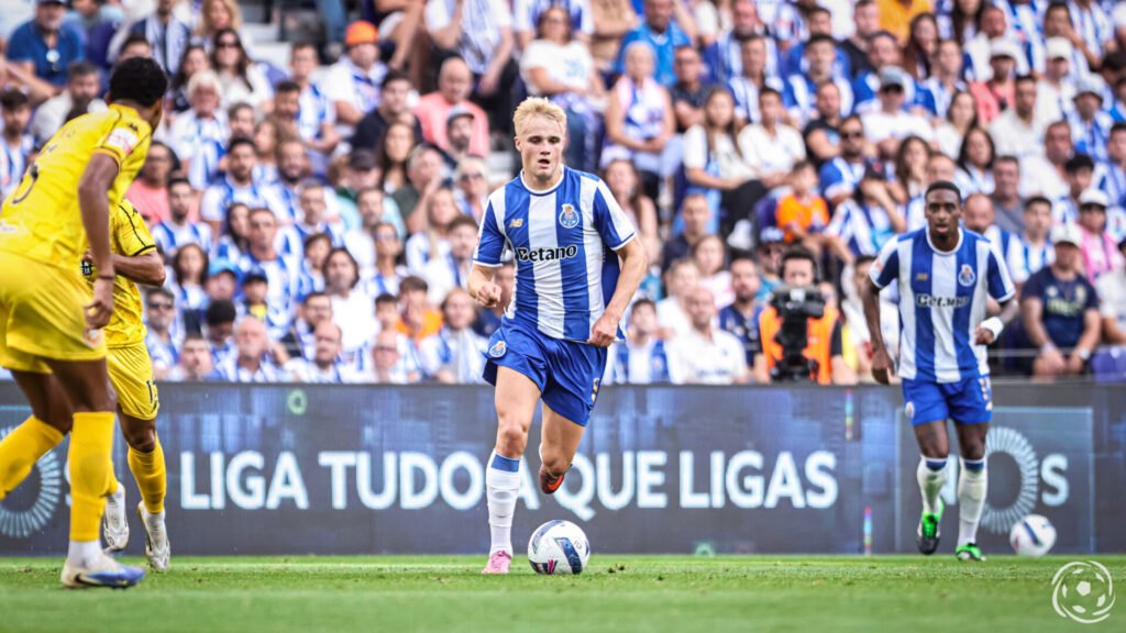 Victor Froholdt permanece no Dragão: adeptos do FC Porto podem ficar tranquilos em janeiro