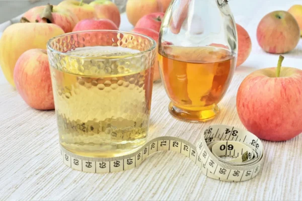 Estudo sobre perda de peso com vinagre de maçã retirado por ciência falha