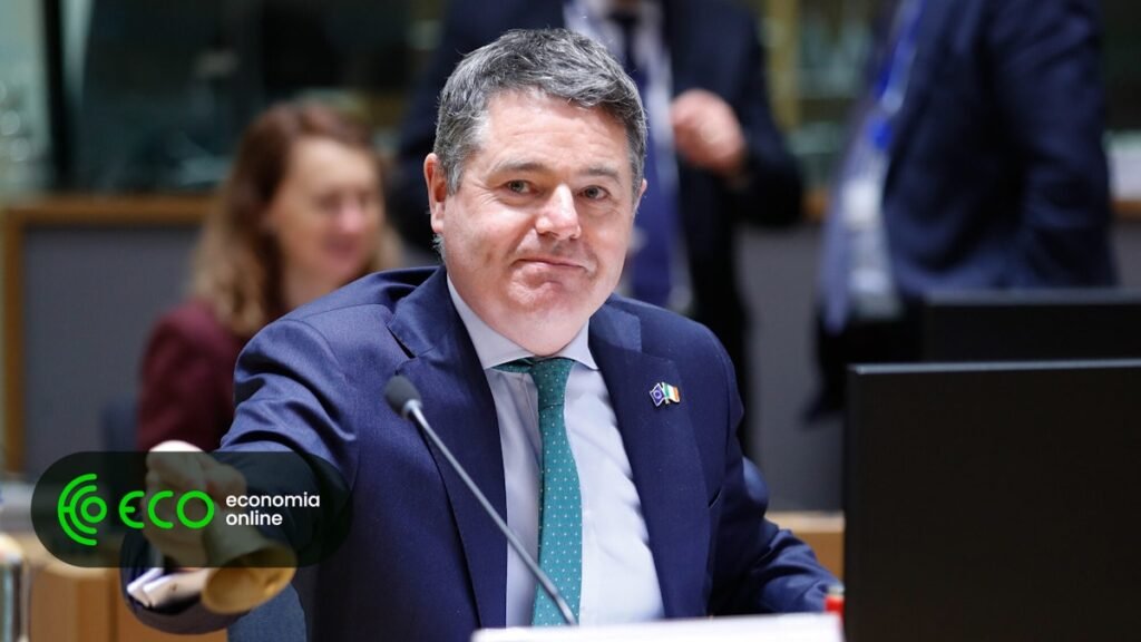 Presidente do Eurogrupo ressalta iniciativa portuguesa sobre financiamento nos mercados
