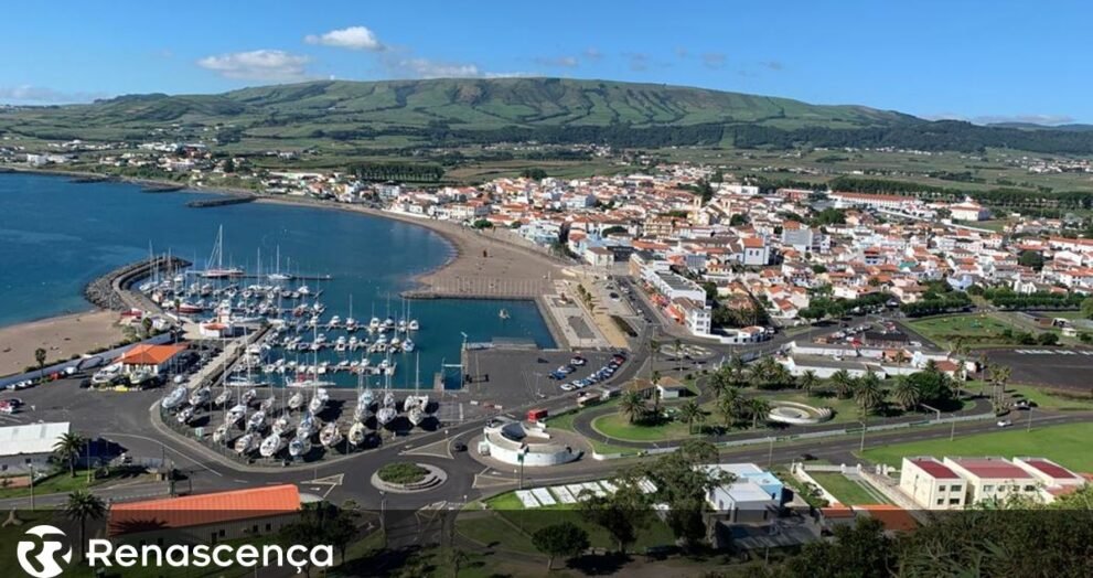 Estado elevado de vigilância no sistema vulcânico da ilha terceirense da Terceira