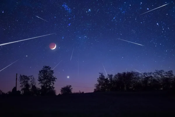 O céu de outubro ganha vida com a superlua e estrelas cadentes