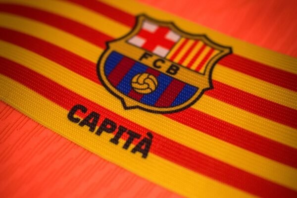 Barcelona é criticado por receber internacional alemão no centro de treinos