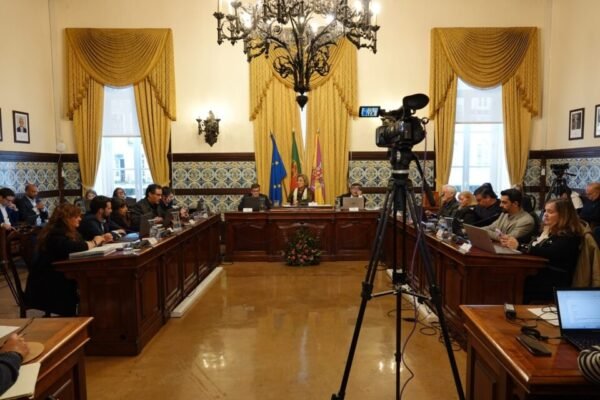 CM de Coimbra mantém impostos inalterados em 2026