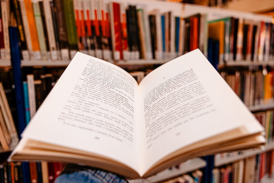 Regulamento da Rede Municipal de Leitura: Aprovação Final em Coimbra