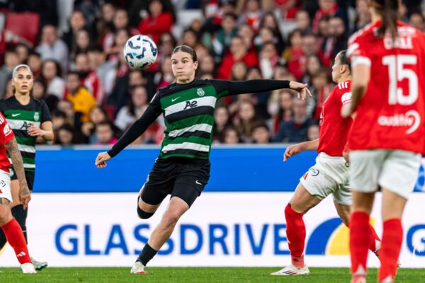 Os Onzes Oficiais do Dérbi Sporting x Benfica na Primeira Liga Feminina