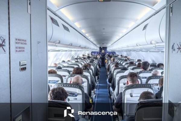 Tripulantes da aviação aprovam participação na paralisação geral de 11 de dezembro.