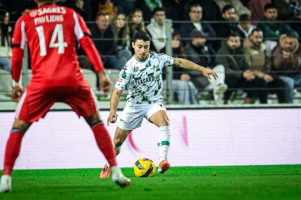 Lesão Grave de Vasco Sousa no Moreirense x Benfica: Informações Atualizadas