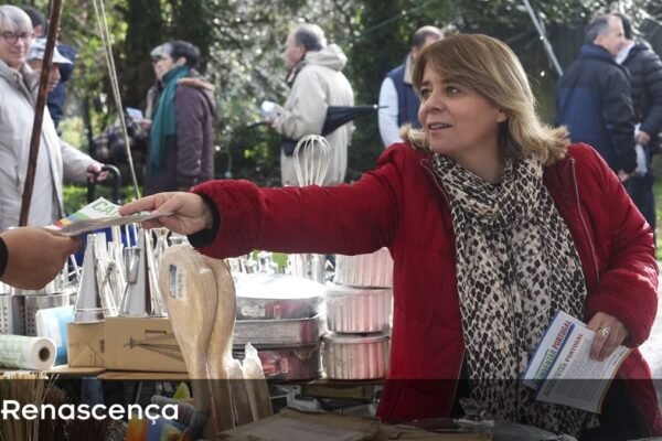 Catarina Martins reprova Marcelo por sancionar "portas largas" à ilegalidade de trabalhadores.