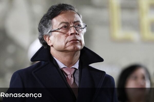 Chefe do governo colombiano condena EUA por ser pioneiro em atacar uma capital da América do Sul.