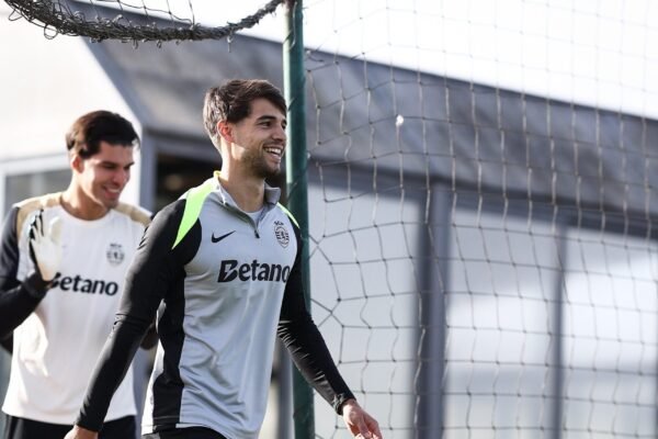 "Daniel Bragança Compartilha Emoções Após Retorno Especial no Jogo Sporting x Casa Pia"