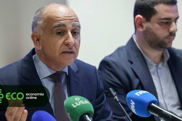 CMVM desafia Governo com proposta para Contas de Poupança e Investimento