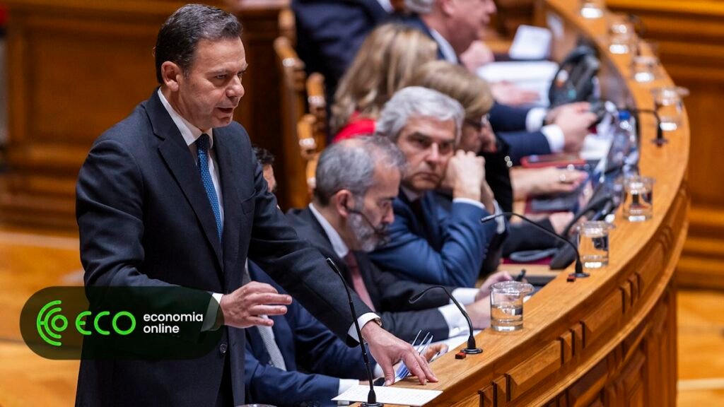 Desgaste Político do Governo Aumenta com Contestação Social