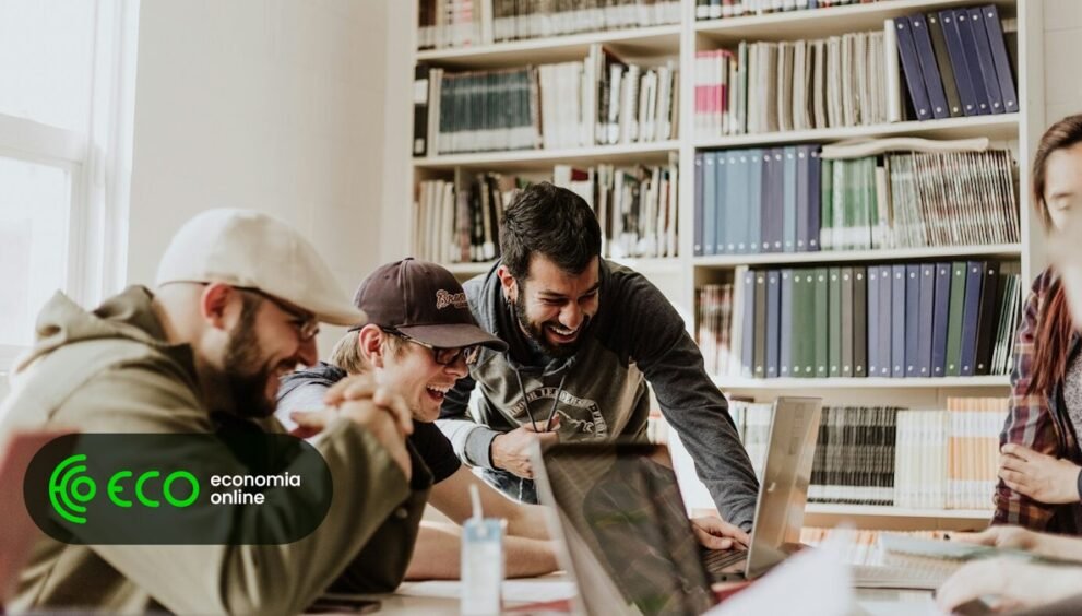 Mudança de emprego: aumento de 10% no salário!