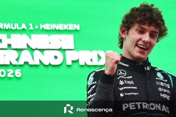 Kimi Antonelli triunfa no GP da China e Mercedes novamente deixa Ferrari sem alternativa