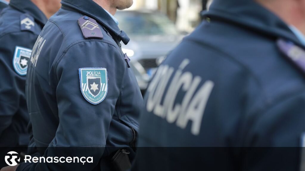 Força de Segurança confisca arma a jovem de 14 anos em instituição de ensino na Nazaré