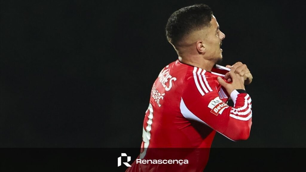 Remontada nos cortes preserva águia conectada à liga