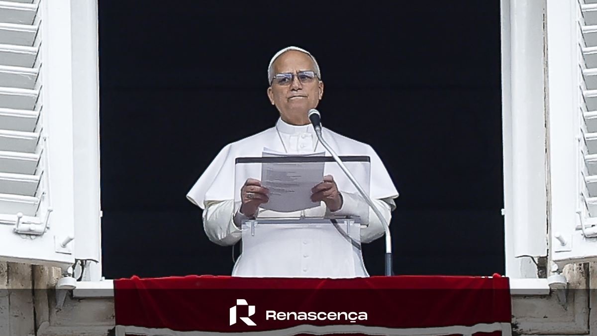 "Parar os incêndios! Reestabelecer rotas de conversa!", solicita o Papa.