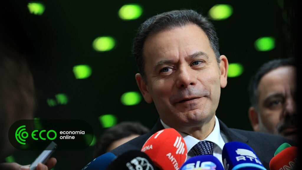 Direção do PSD Sugere Eleições Diretas em 30 de Maio e Congresso em 20 e 21 de Junho