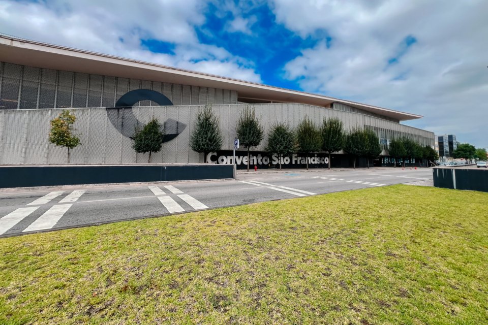 Escola Digital Everywhere promove 2 dias de formação gratuita no Convento São Francisco