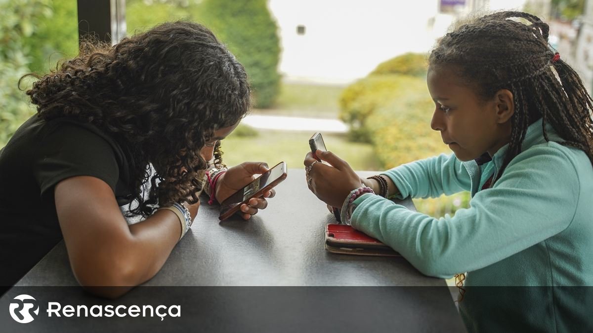 Dinamarca se apresta a banir plataformas sociais para jovens abaixo dos 15 anos