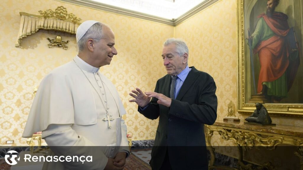 É uma honra encontrar você: Pontífice acolhe Robert De Niro no Vaticano