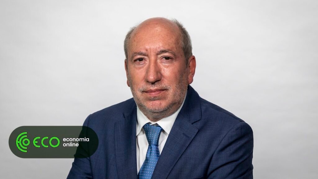 António Filipe desafia Montenegro a retirar pacote laboral para evitar greve