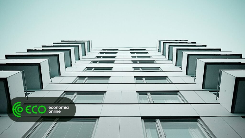 Mais de um terço das famílias com crédito à habitação enfrenta aumento das prestações em dezembro