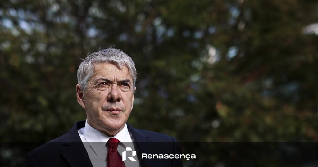 Mãe de Sócrates não comparece ao julgamento e possui três dias para justificar ausência.